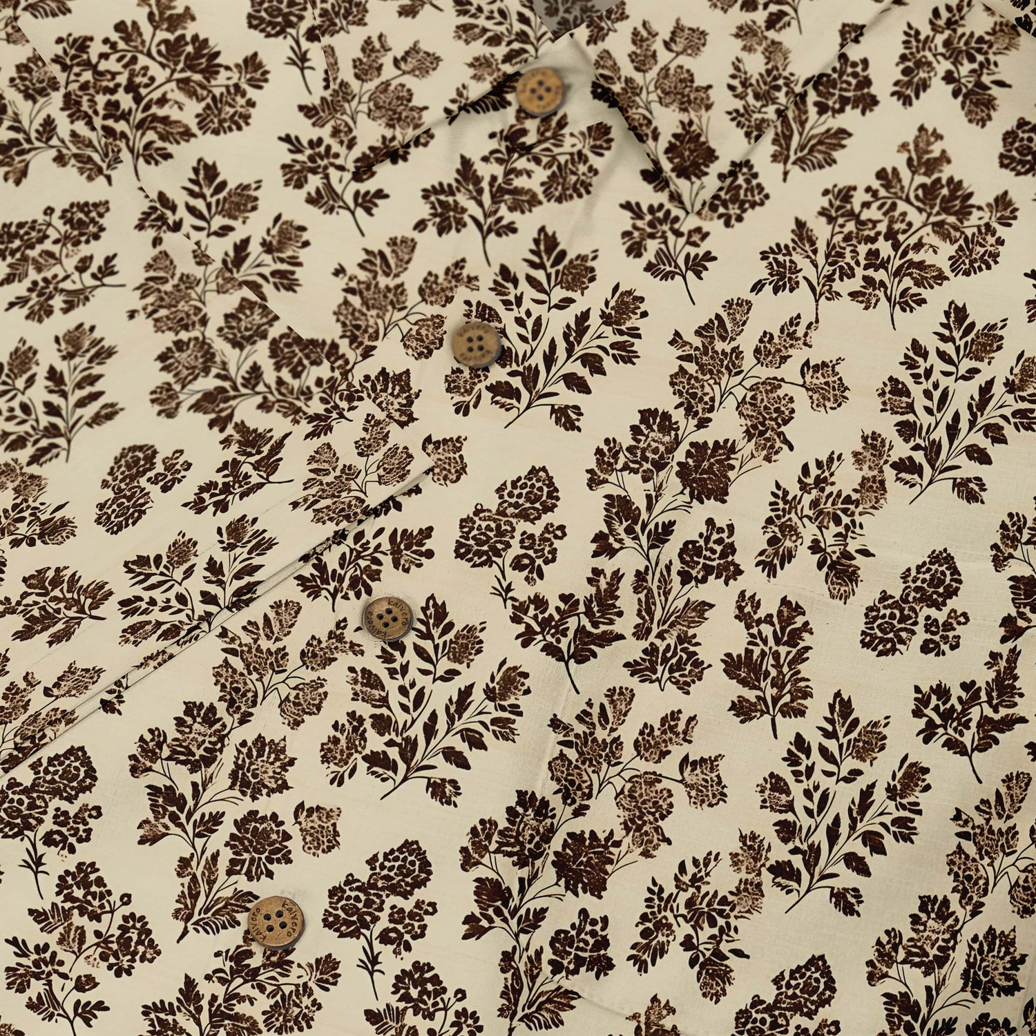 Elegant shirt with finely detailed leaves and blossoms